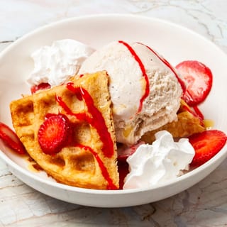Waffle Biscuit Sundae